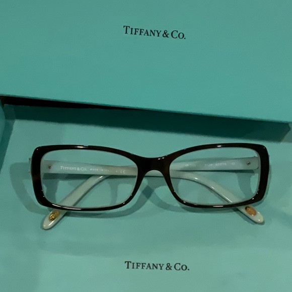 Tiffany glasses frame with hard case and box - Picture 15 of 16